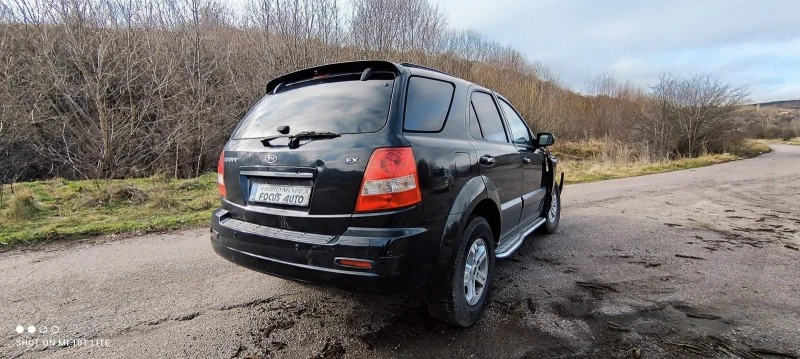 Kia Sorento 2.5/140 Crdi, снимка 4 - Автомобили и джипове - 46936801