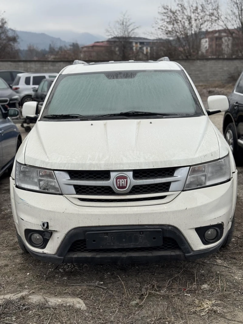 Fiat Freemont 2.0, 170HP, снимка 2 - Автомобили и джипове - 49060429