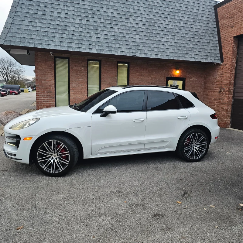 Porsche Macan Turbo, снимка 3 - Автомобили и джипове - 52526718