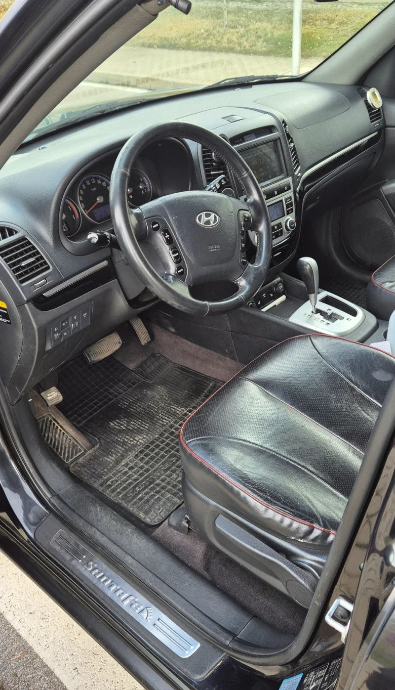 Hyundai Santa fe 2.2- 7 места, снимка 7 - Автомобили и джипове - 53133799