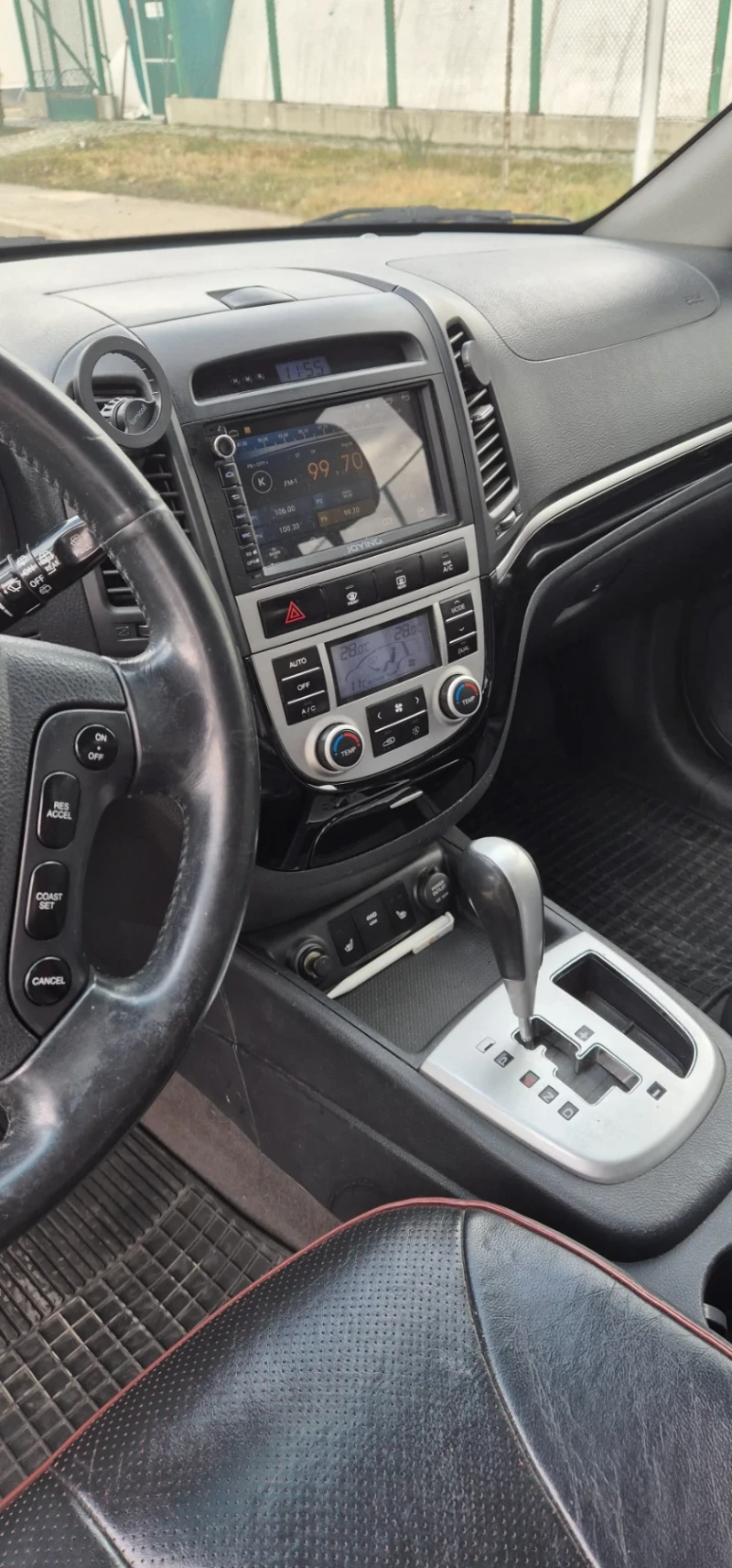 Hyundai Santa fe 2.2- 7 места, снимка 6 - Автомобили и джипове - 53133799