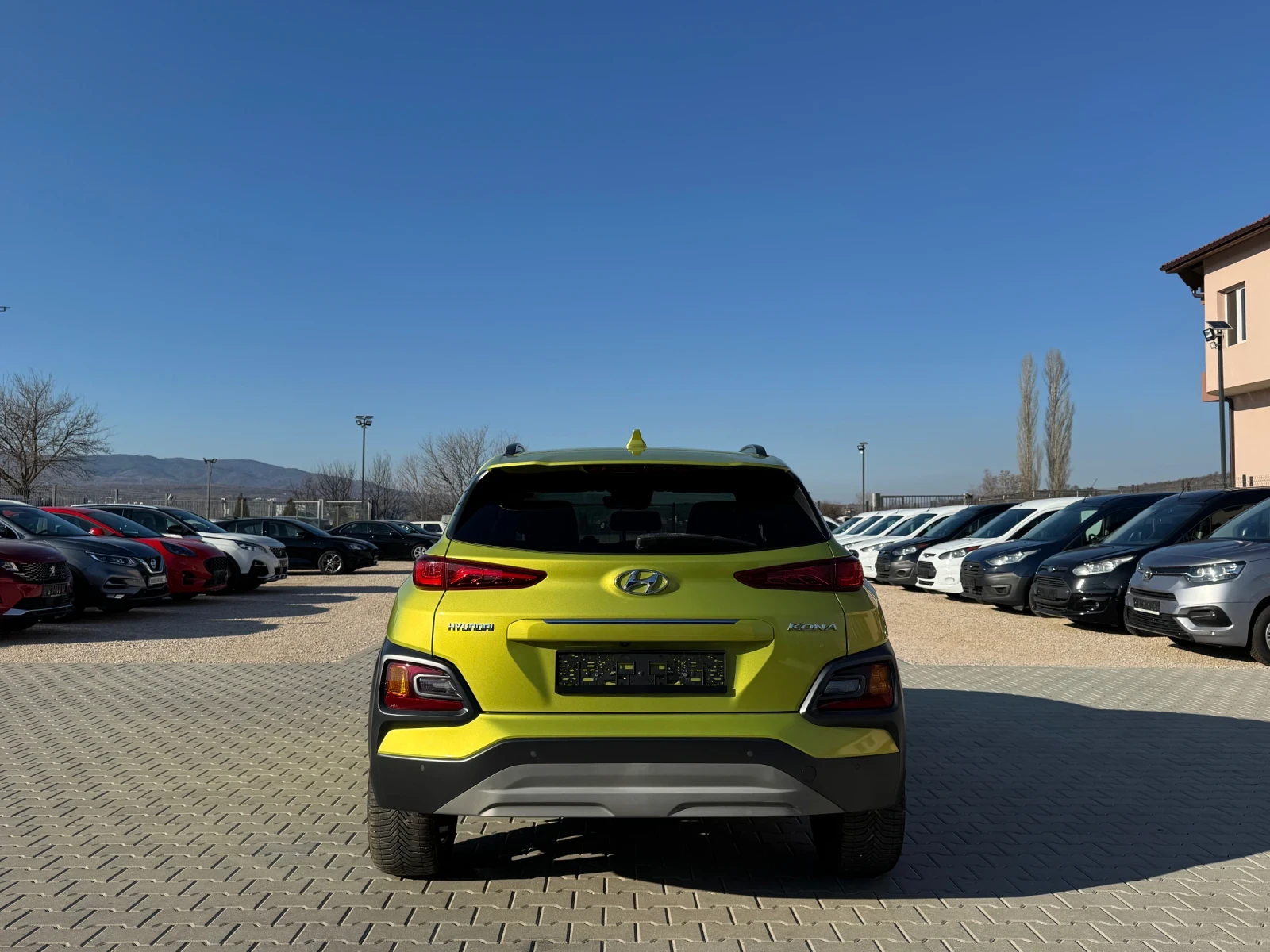 Hyundai Kona 1.0i TURBO - изображение 4