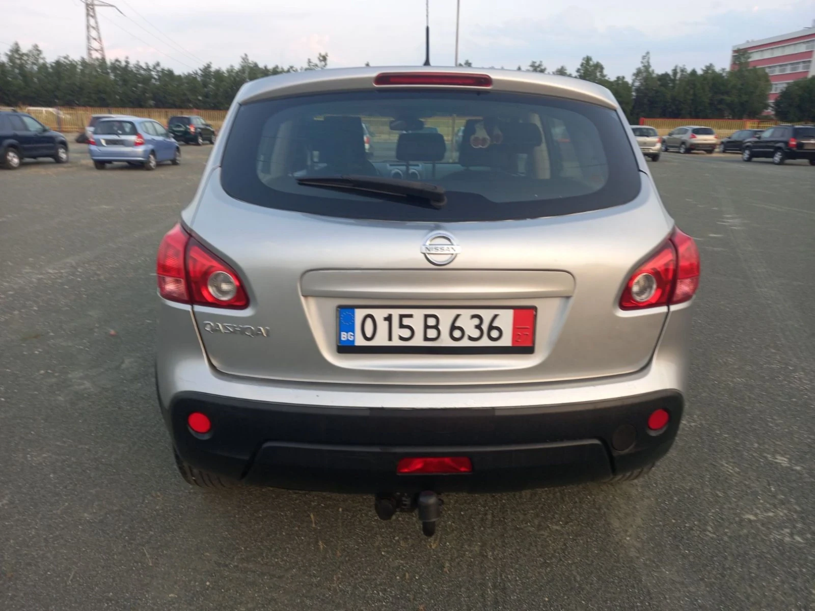 Nissan Qashqai 2.0 - изображение 5