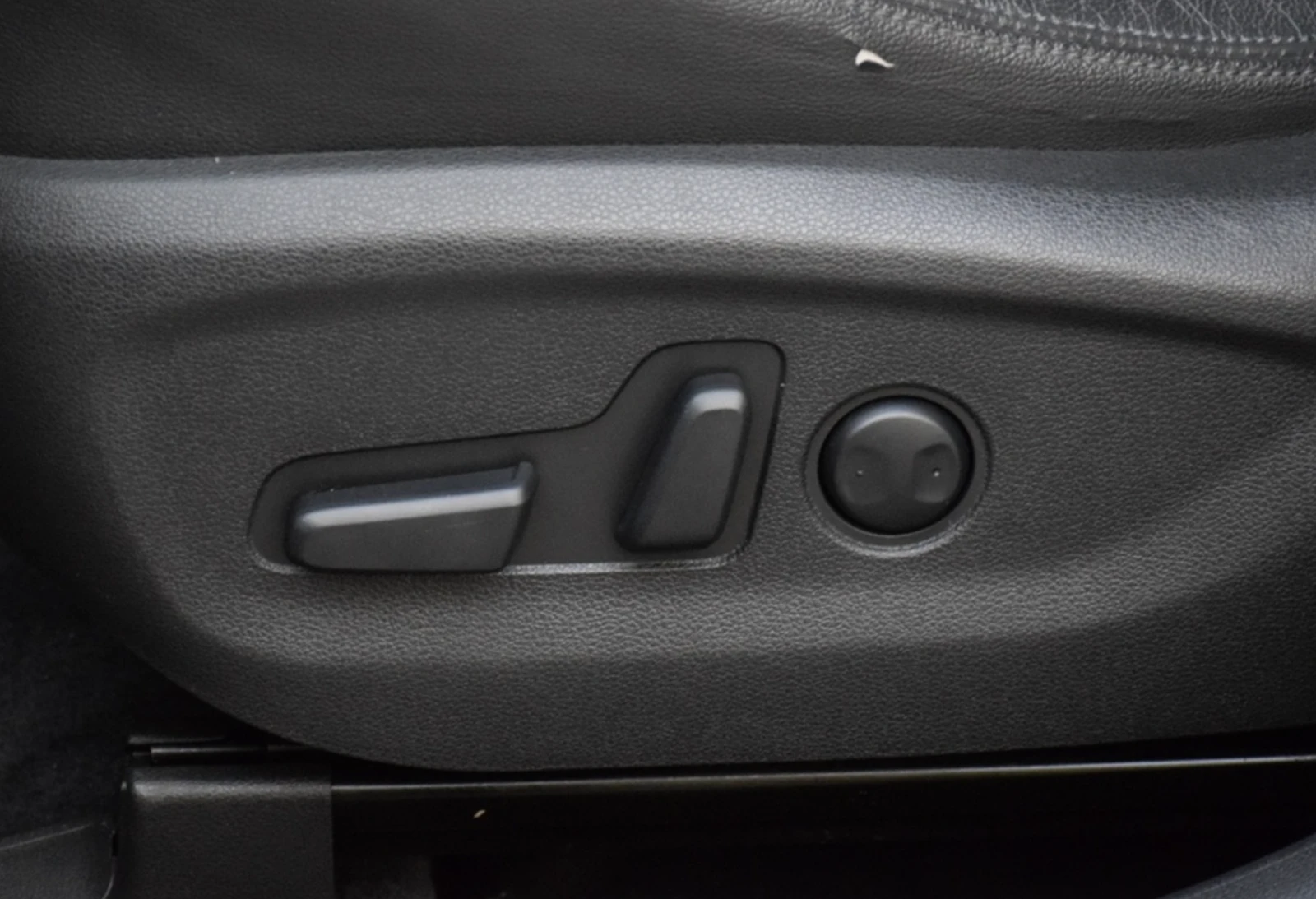 Hyundai Tucson Ultimate| 1.6L| LEATHER| FULL | Mobile.bg   12