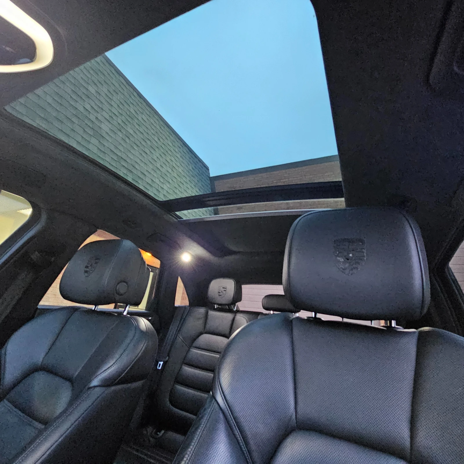 Porsche Macan Turbo | Mobile.bg   14