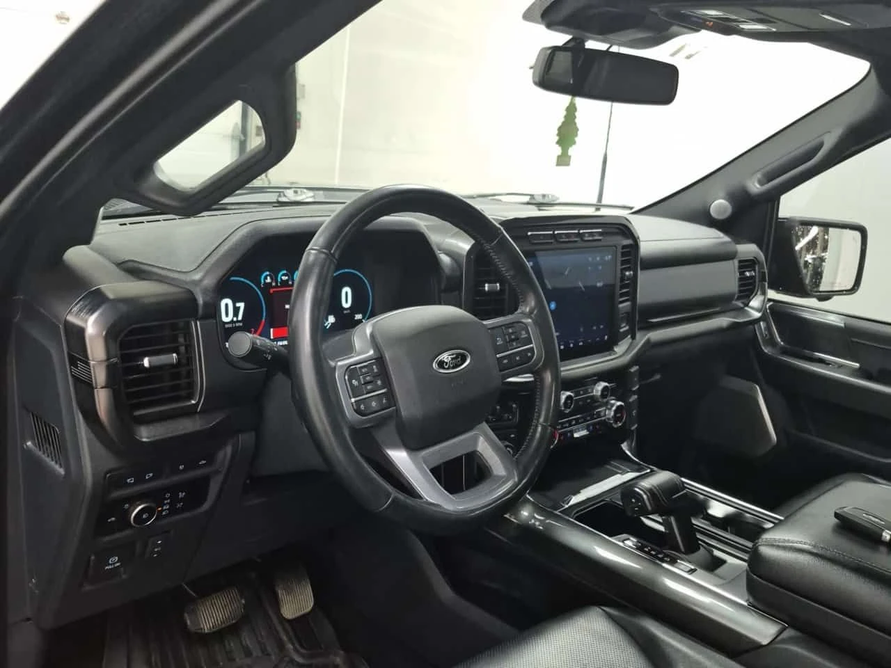 Ford F150 * LARIAT * DIGITAL* ПАНОРАМА* , снимка 10 - Автомобили и джипове - 54354949