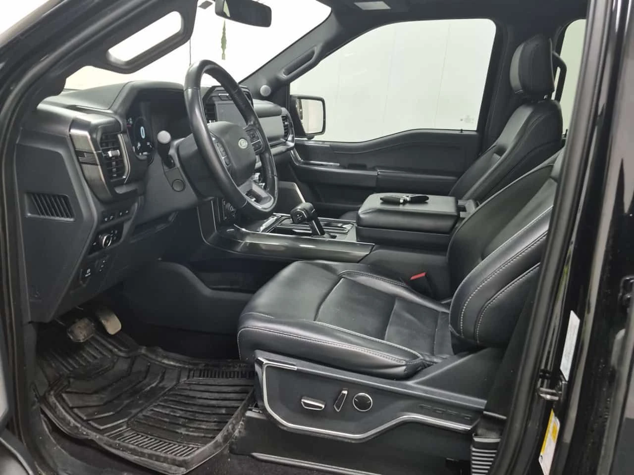 Ford F150 * LARIAT * DIGITAL* ПАНОРАМА* , снимка 8 - Автомобили и джипове - 54354949