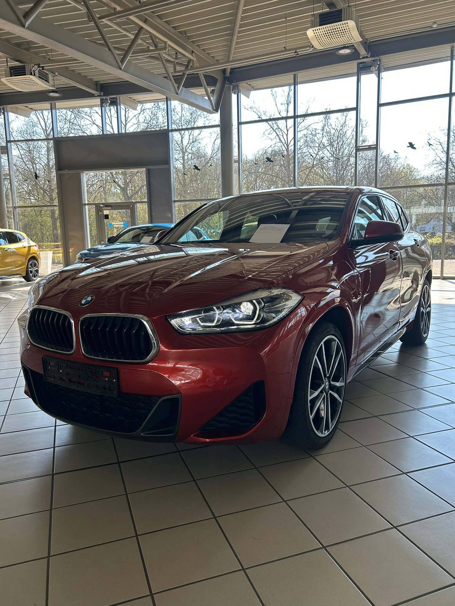BMW X2 25e M Sport xDrive, снимка 2 - Автомобили и джипове - 54425164