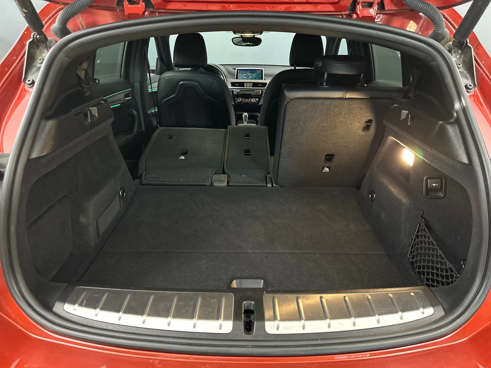 BMW X2 25e M Sport xDrive, снимка 5 - Автомобили и джипове - 54425164