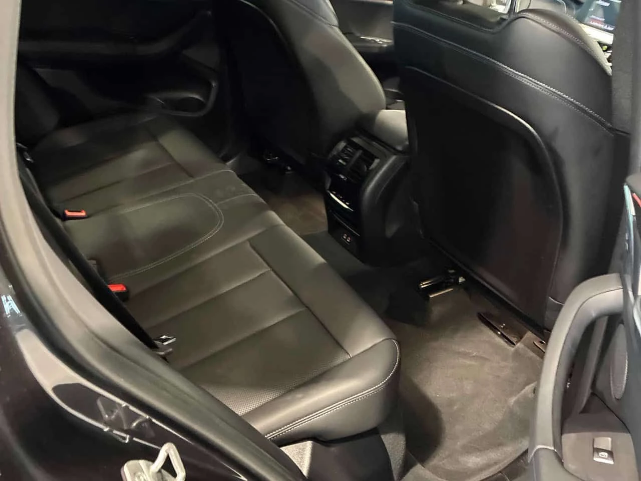 BMW X3 xDrive30i M SPORT/ПАНОРАМА/ПРЕДСТАВИТЕЛСТВО НА BMW, снимка 11 - Автомобили и джипове - 54492767
