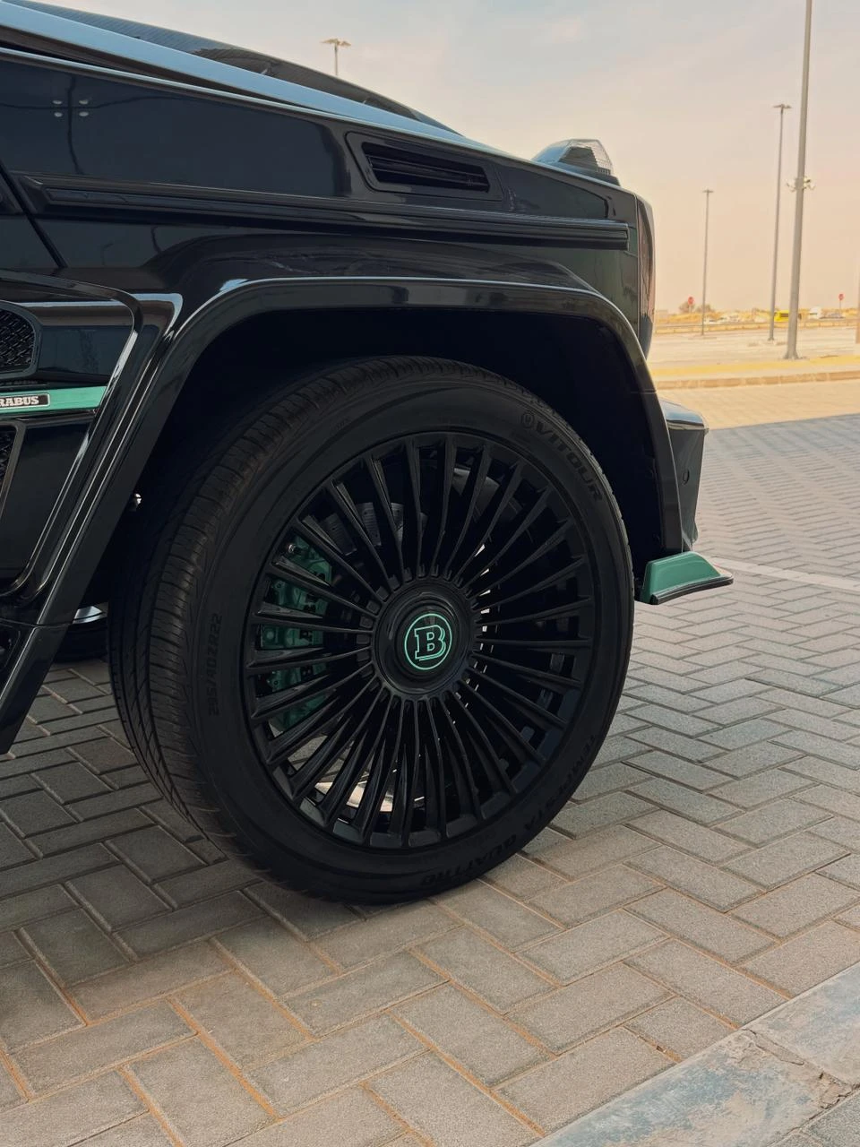 Mercedes-Benz G 63 AMG Brabus body kit, снимка 4 - Автомобили и джипове - 54750413