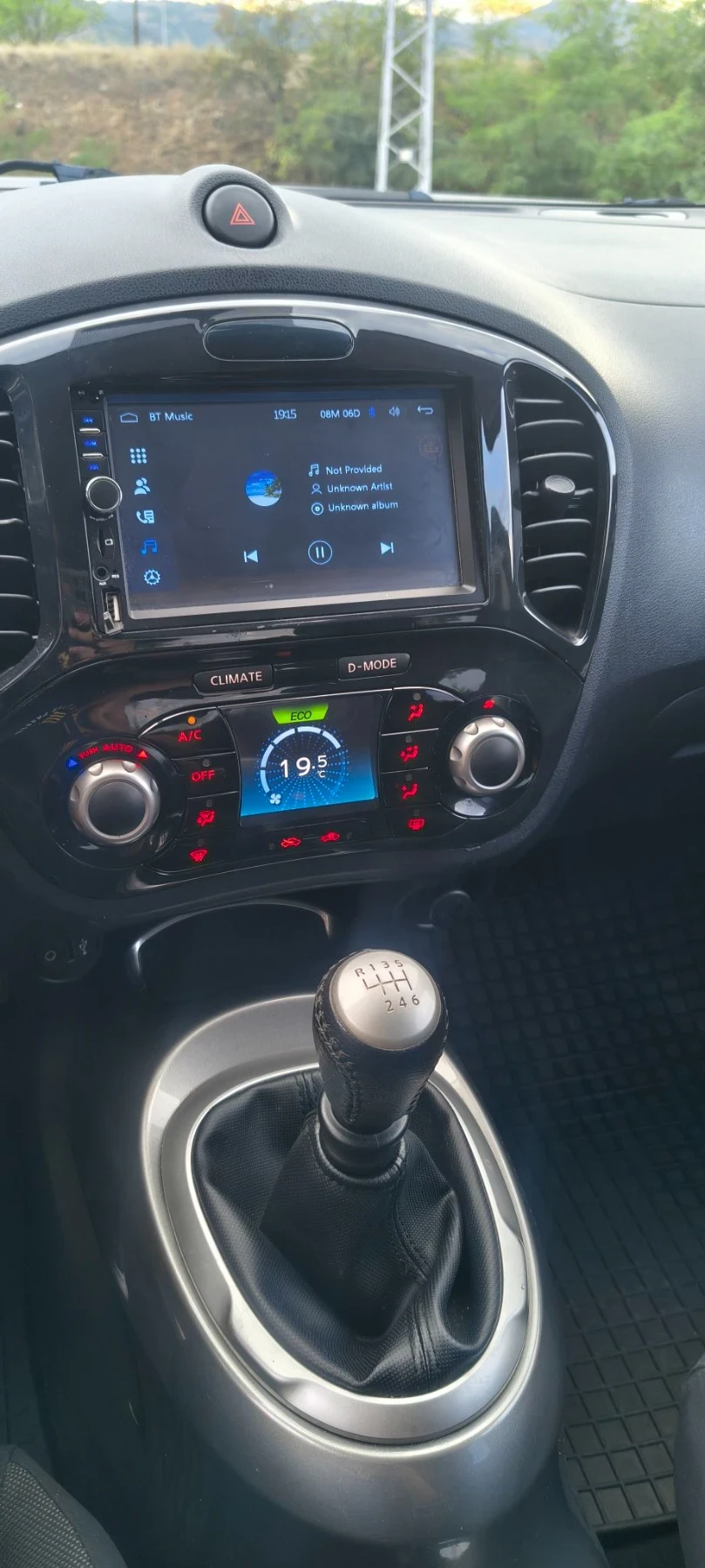 Nissan Juke, снимка 8 - Автомобили и джипове - 55578421