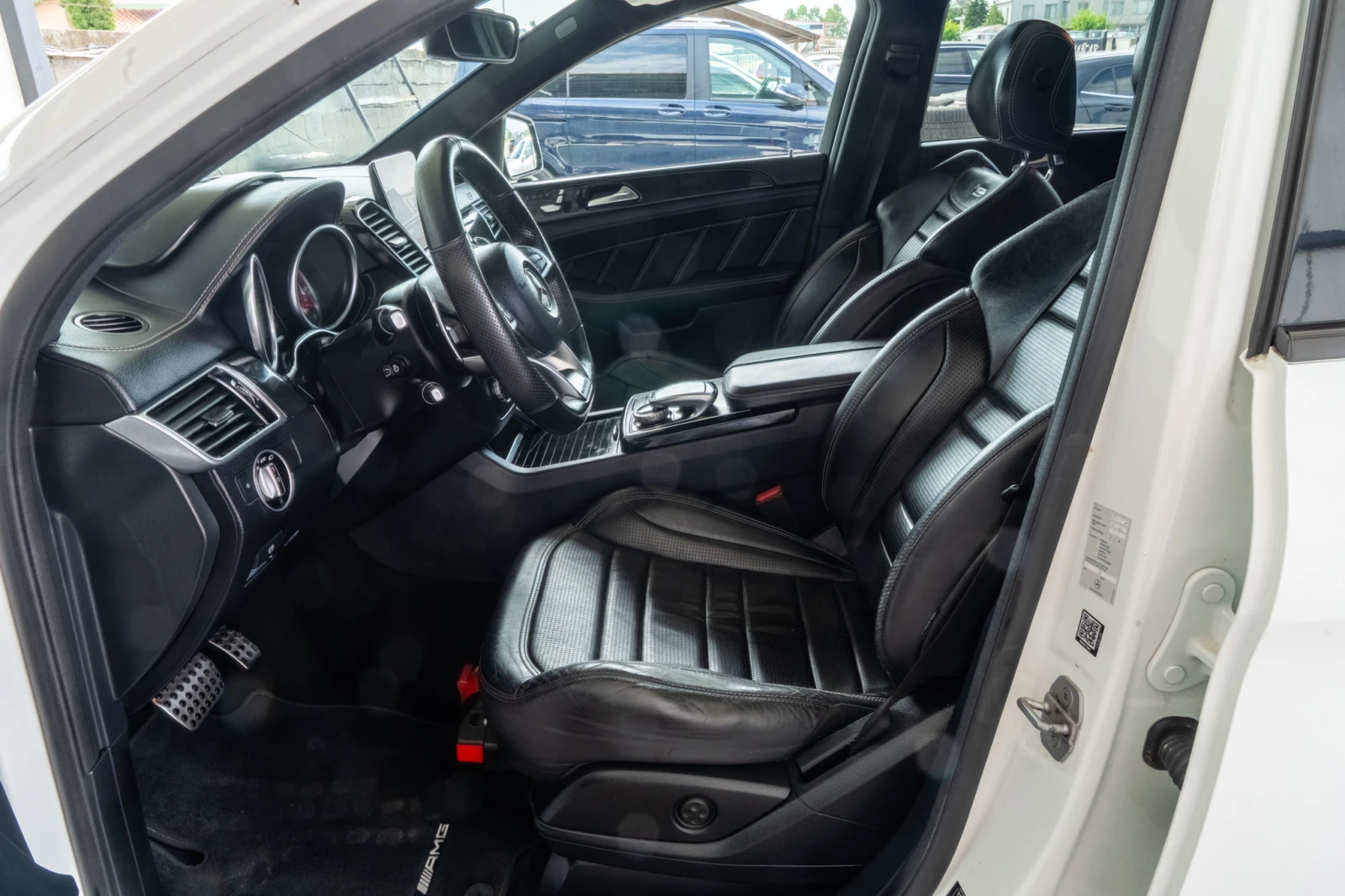 Mercedes-Benz GLE 63 S AMG COUPE = FULL MAX = HEADUP = V8 = ГАРАНЦИЯ = ЛИЗИНГ, снимка 7 - Автомобили и джипове - 55659564