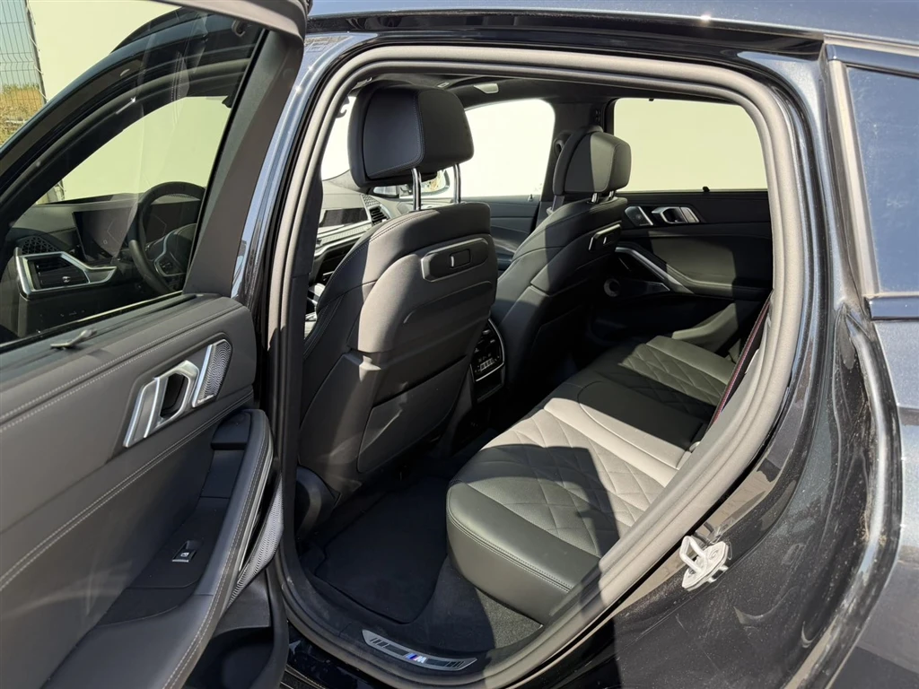 BMW X6 M60i xDrive, снимка 10 - Автомобили и джипове - 55702566