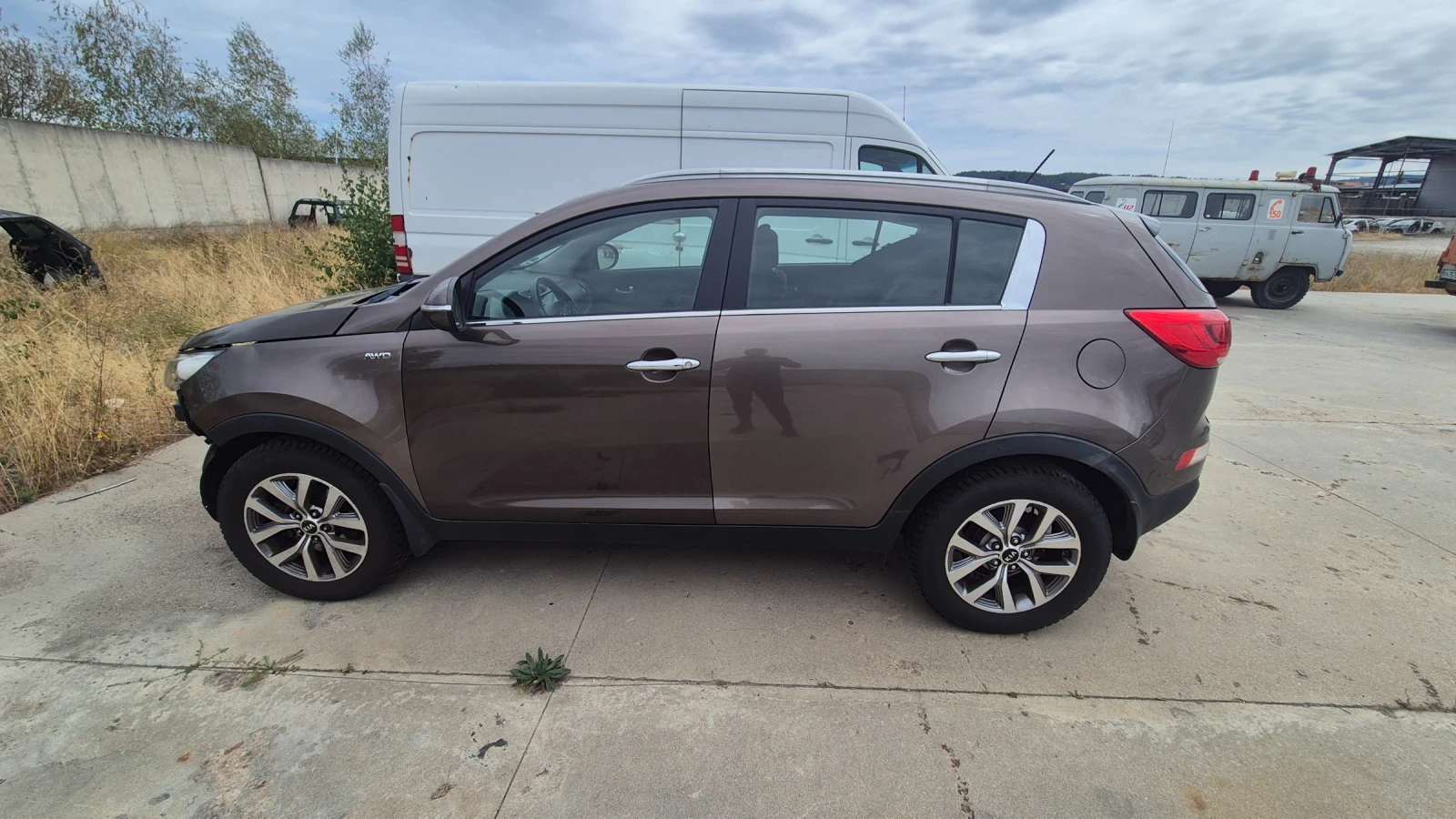Kia Sportage, снимка 4 - Автомобили и джипове - 56422527