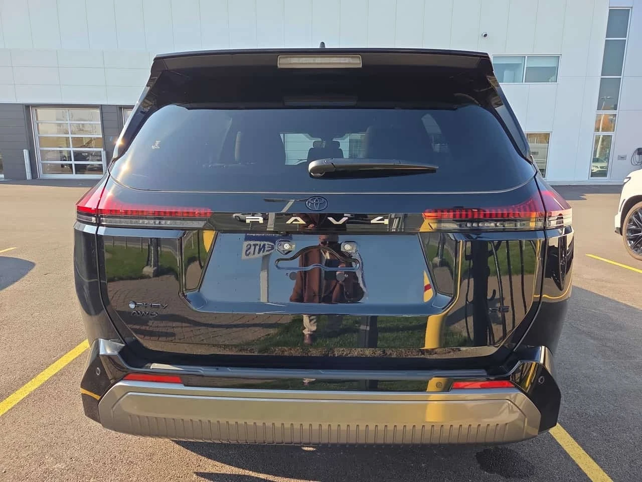 Toyota Rav4 AWD  CARFAX, снимка 4 - Автомобили и джипове - 56729445