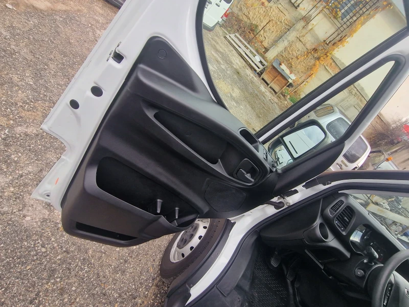 Iveco 35s15 3.0 150 Germany на ход КАТО НОВ, снимка 15 - Бусове и автобуси - 52642508