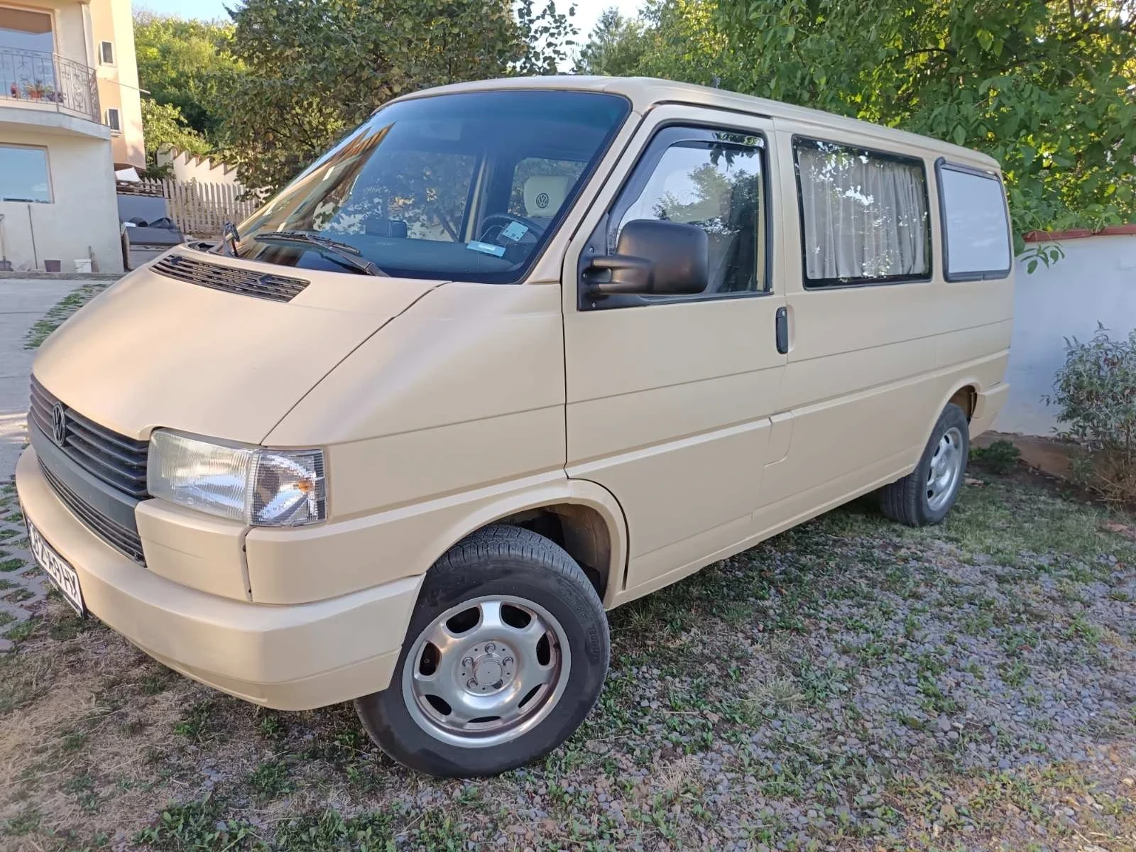 VW T4 Bus, снимка 2 - Бусове и автобуси - 53490006