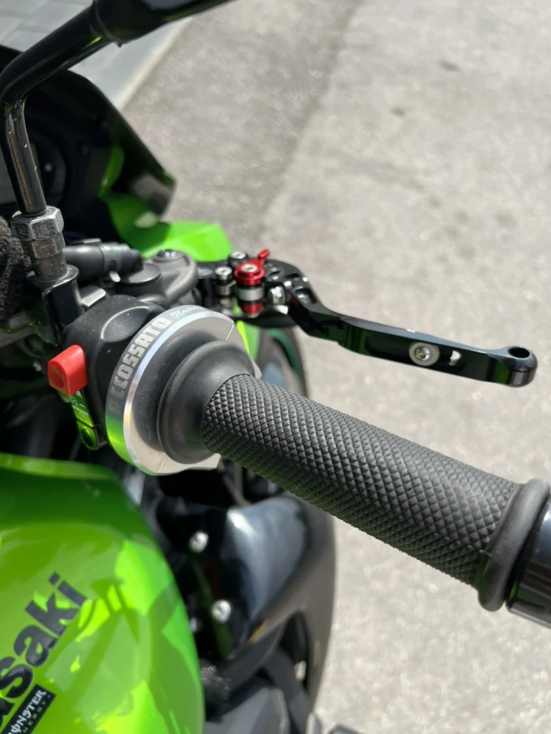 Kawasaki Z 750, снимка 5 - Мотоциклети и мототехника - 51394479