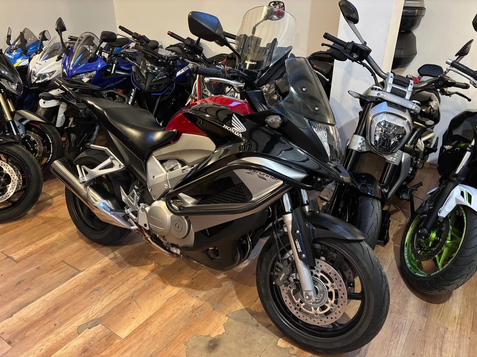 Honda Crossrunner 800 V-tec ABS 27000км!!! | Mobile.bg — изображение 1