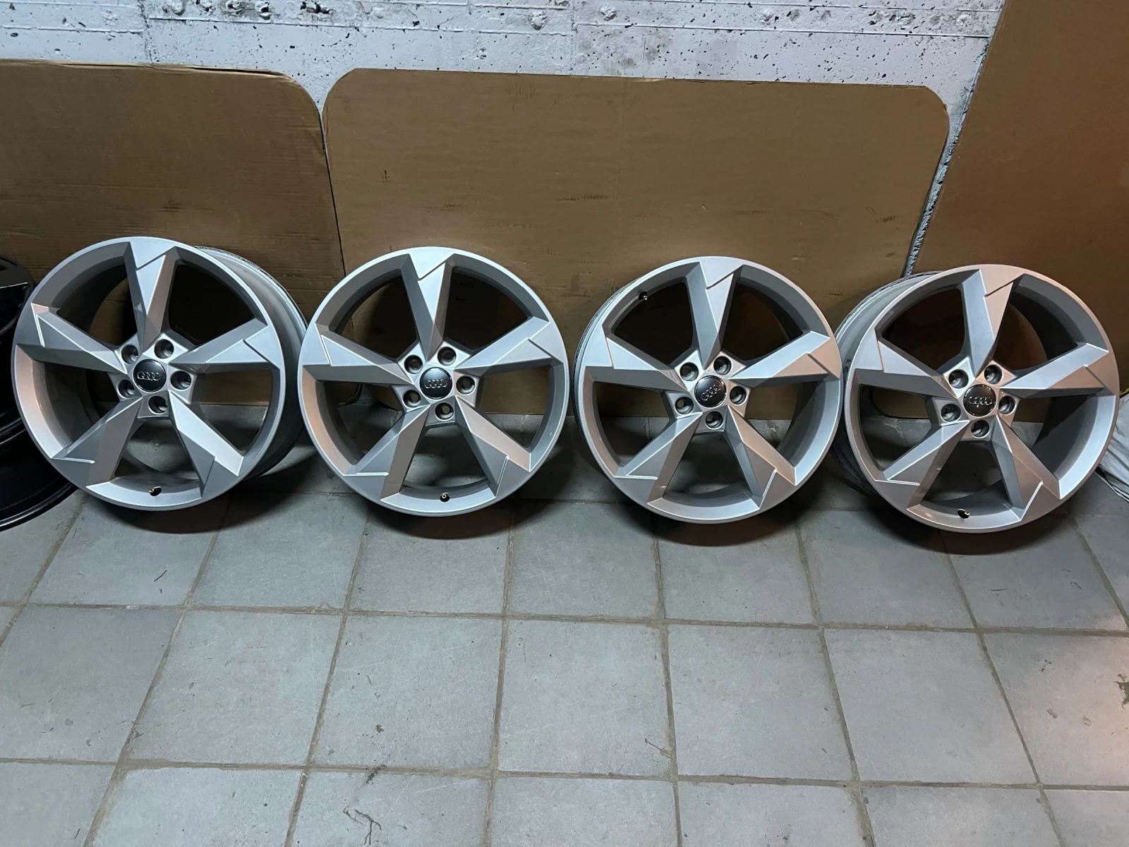 Джанти, снимка 4 - Гуми и джанти - 53714552