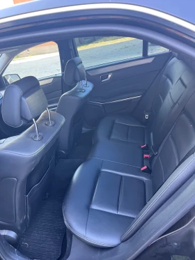Mercedes-Benz E 220, снимка 8