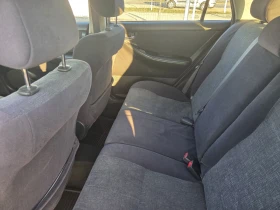 Toyota Corolla 2.0tdi* klima* , снимка 12