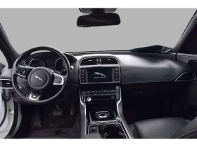 Jaguar XE * 20d R Sport AWD Diesel * CARFAX * ЦЕНА ДО БГ, снимка 10
