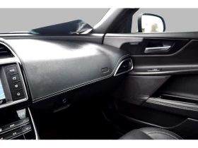 Jaguar XE * 20d R Sport AWD Diesel * CARFAX * ЦЕНА ДО БГ, снимка 15