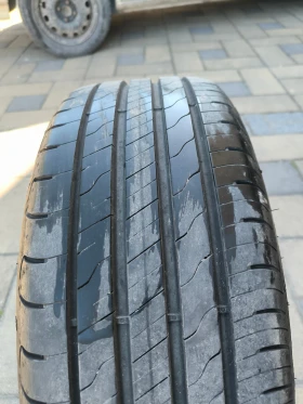 Toyota Auris 1, 6i 16V VVT-i, снимка 16