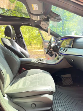Mercedes-Benz E 350 AMG Line / Airmatic, снимка 11