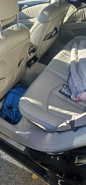 Mercedes-Benz E 320, снимка 10