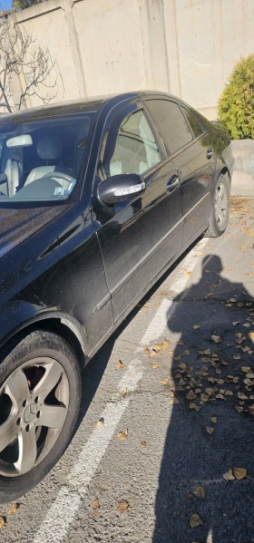 Mercedes-Benz E 320, снимка 7