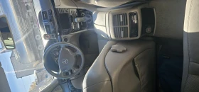 Mercedes-Benz E 320, снимка 2