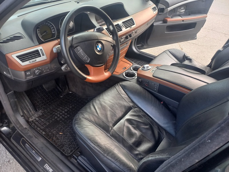 BMW 730, снимка 2 - Автомобили и джипове - 45602043