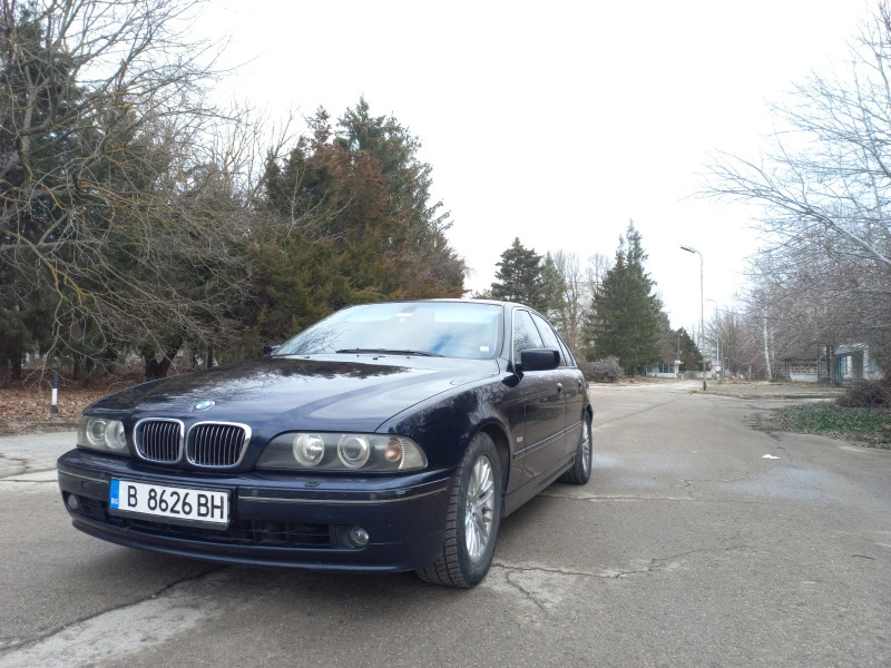 BMW 540, снимка 1 - Автомобили и джипове - 47035112