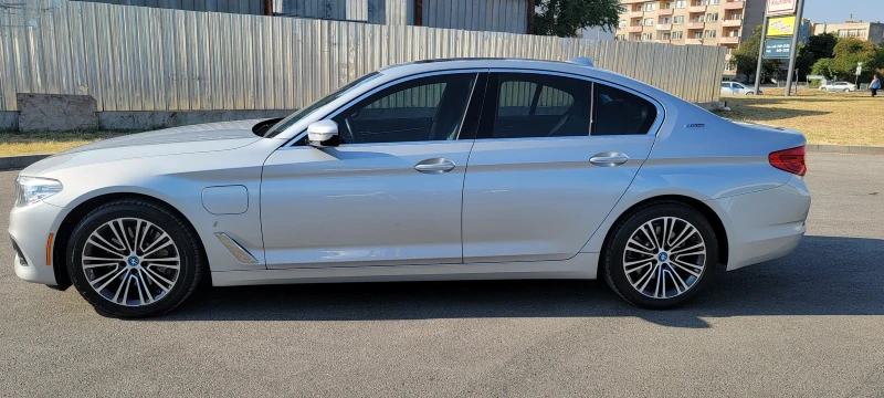 BMW 530E, снимка 4 - Автомобили и джипове - 47011103