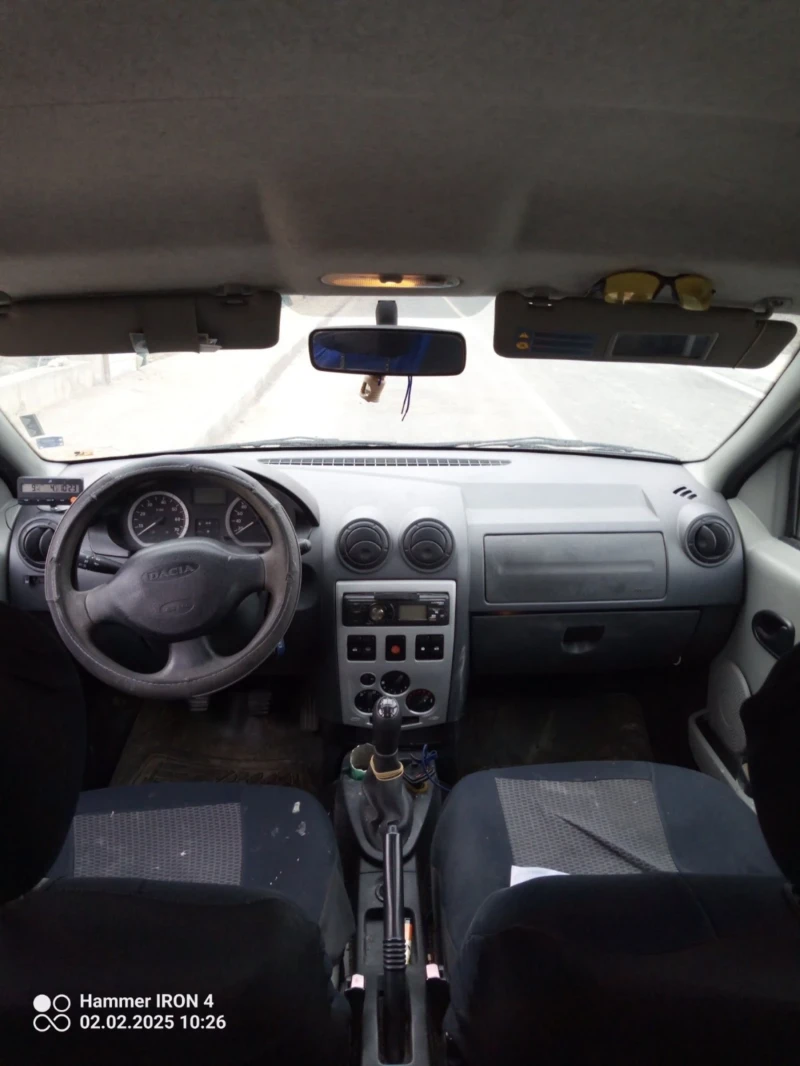 Dacia Logan 1.5 DCI, снимка 9 - Автомобили и джипове - 48980091