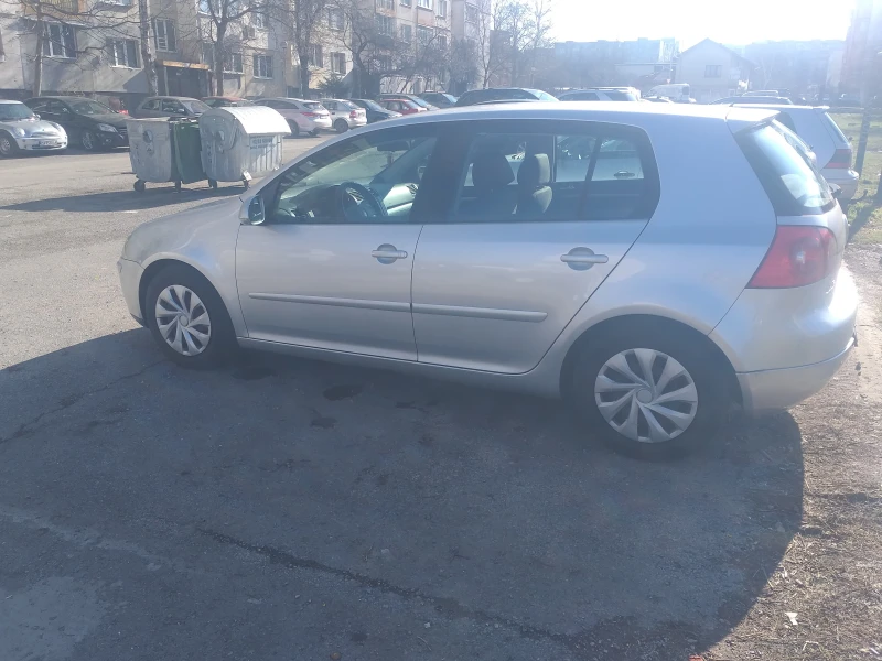 VW Golf 2000 куб.6 скорости, снимка 13 - Автомобили и джипове - 49362214