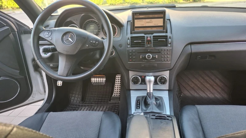 Mercedes-Benz C 220 AMG пакет, снимка 8 - Автомобили и джипове - 51185856