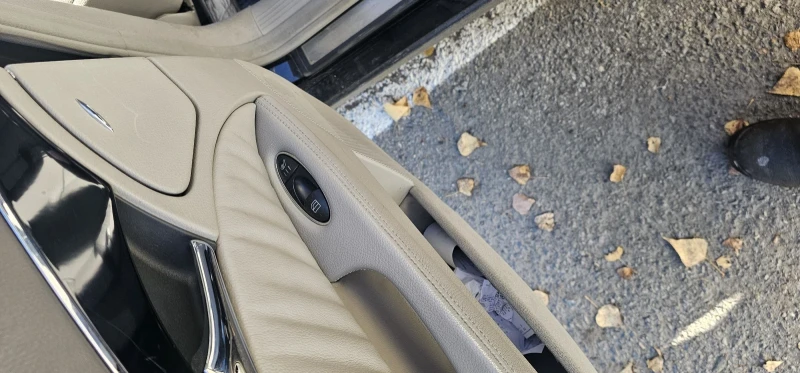 Mercedes-Benz E 320, снимка 9 - Автомобили и джипове - 52411925