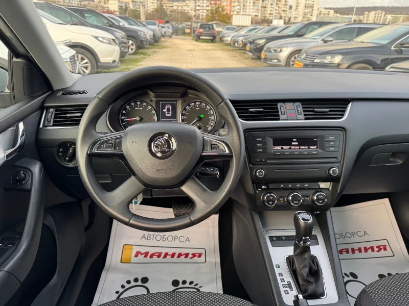 Skoda Octavia 1.6TDI DSG 154000km, снимка 11 - Автомобили и джипове - 52652234