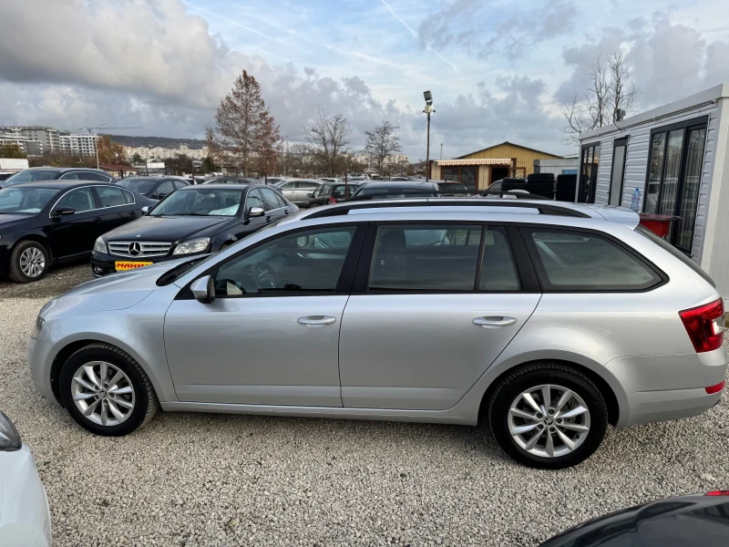 Skoda Octavia 1.6TDI DSG 154000km, снимка 6 - Автомобили и джипове - 52652234