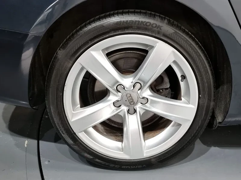 Audi A5 2.0 TDI Quattro, снимка 5 - Автомобили и джипове - 55032136