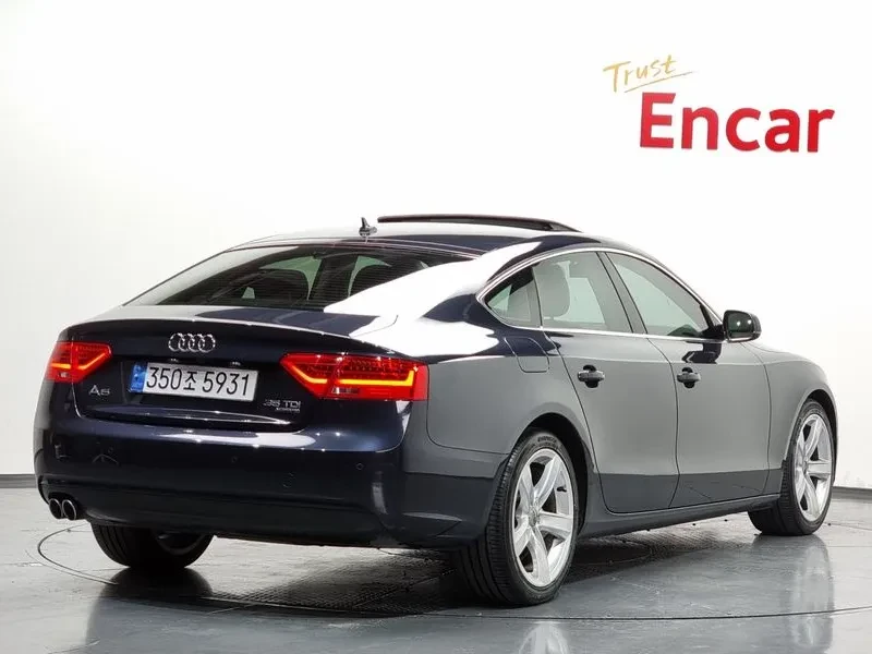 Audi A5 2.0 TDI Quattro, снимка 2 - Автомобили и джипове - 55032136