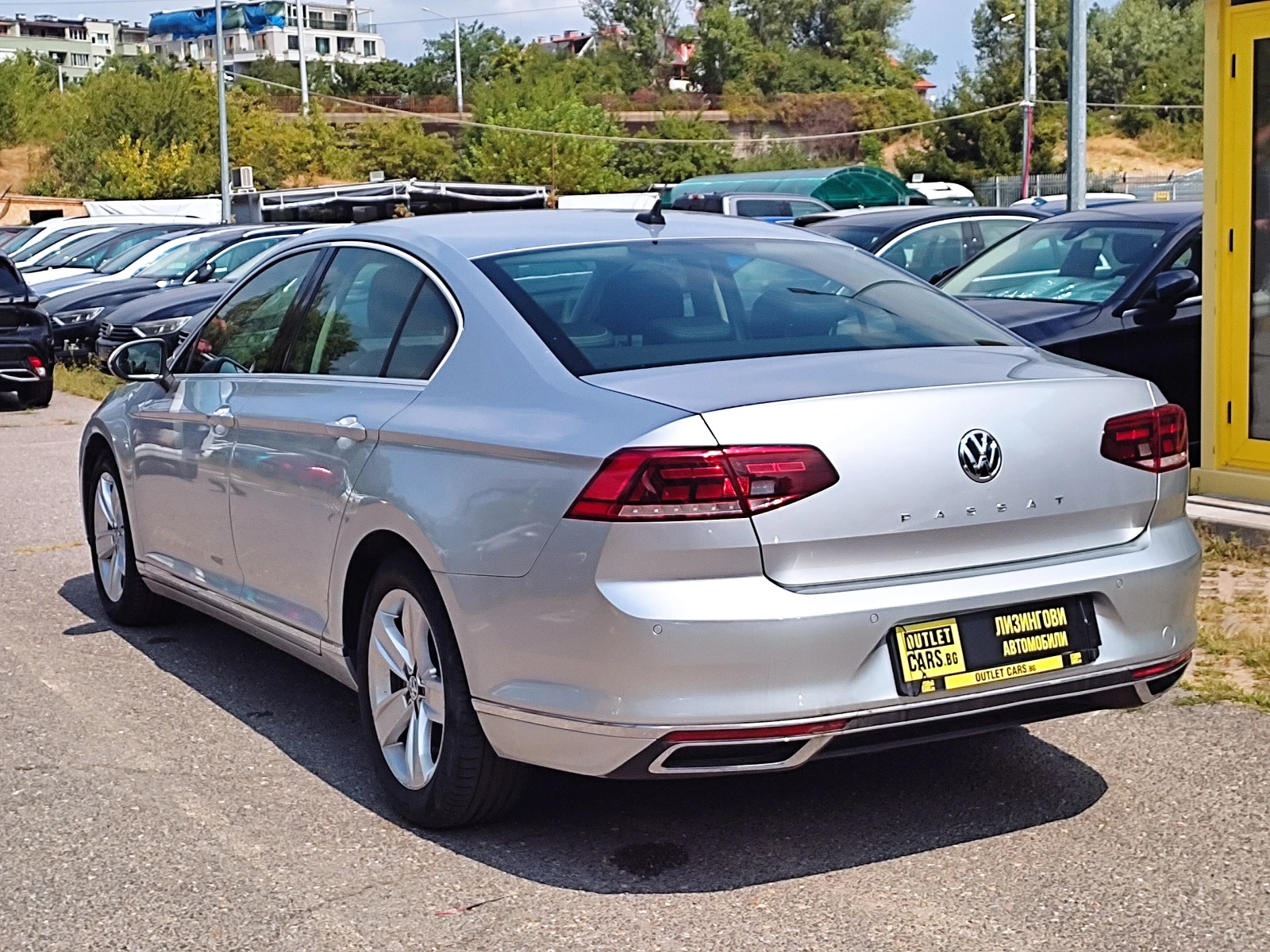 VW Passat 1.5 TSI Elegance + NAVI - изображение 4