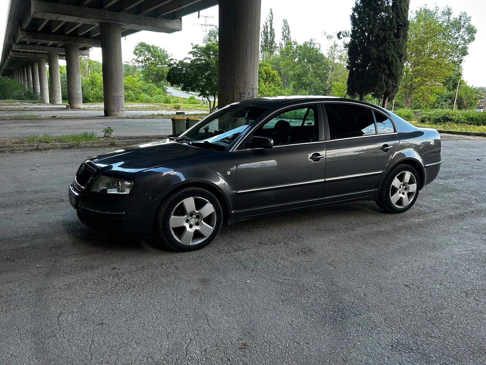 Skoda Superb десен волан - изображение 5