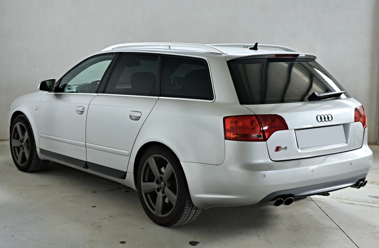 Audi S4  - изображение 6