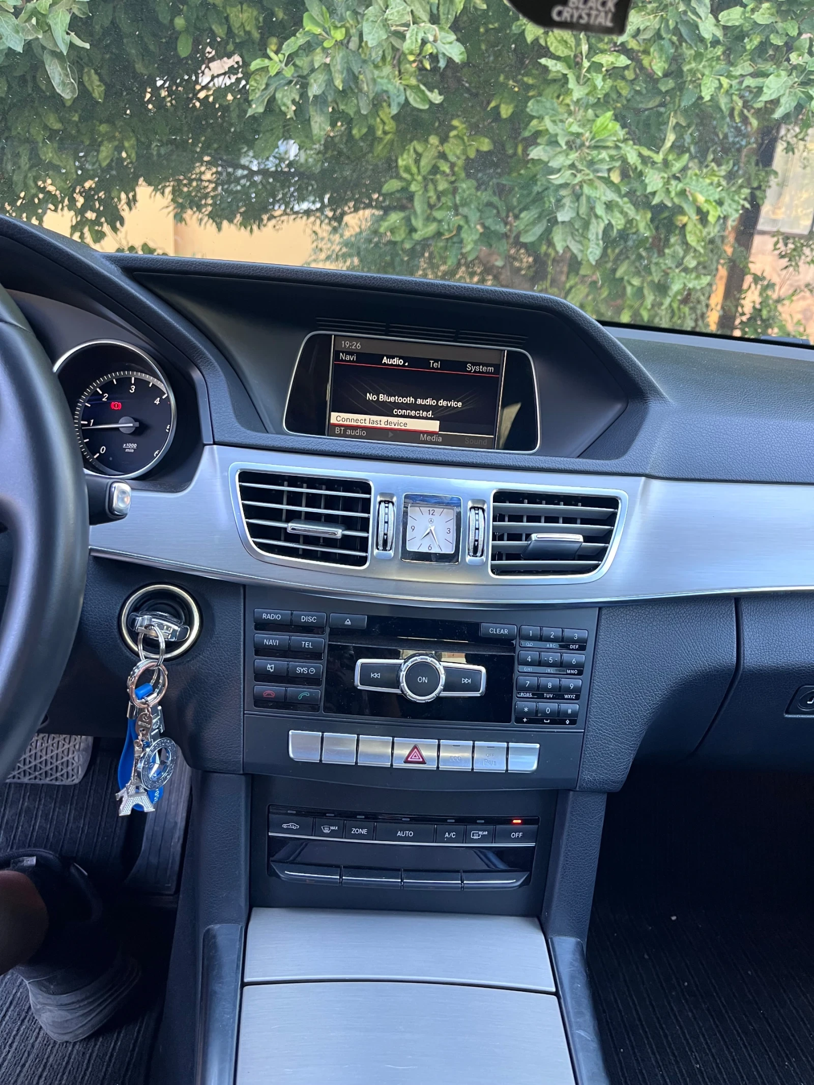 Mercedes-Benz E 220  - изображение 7