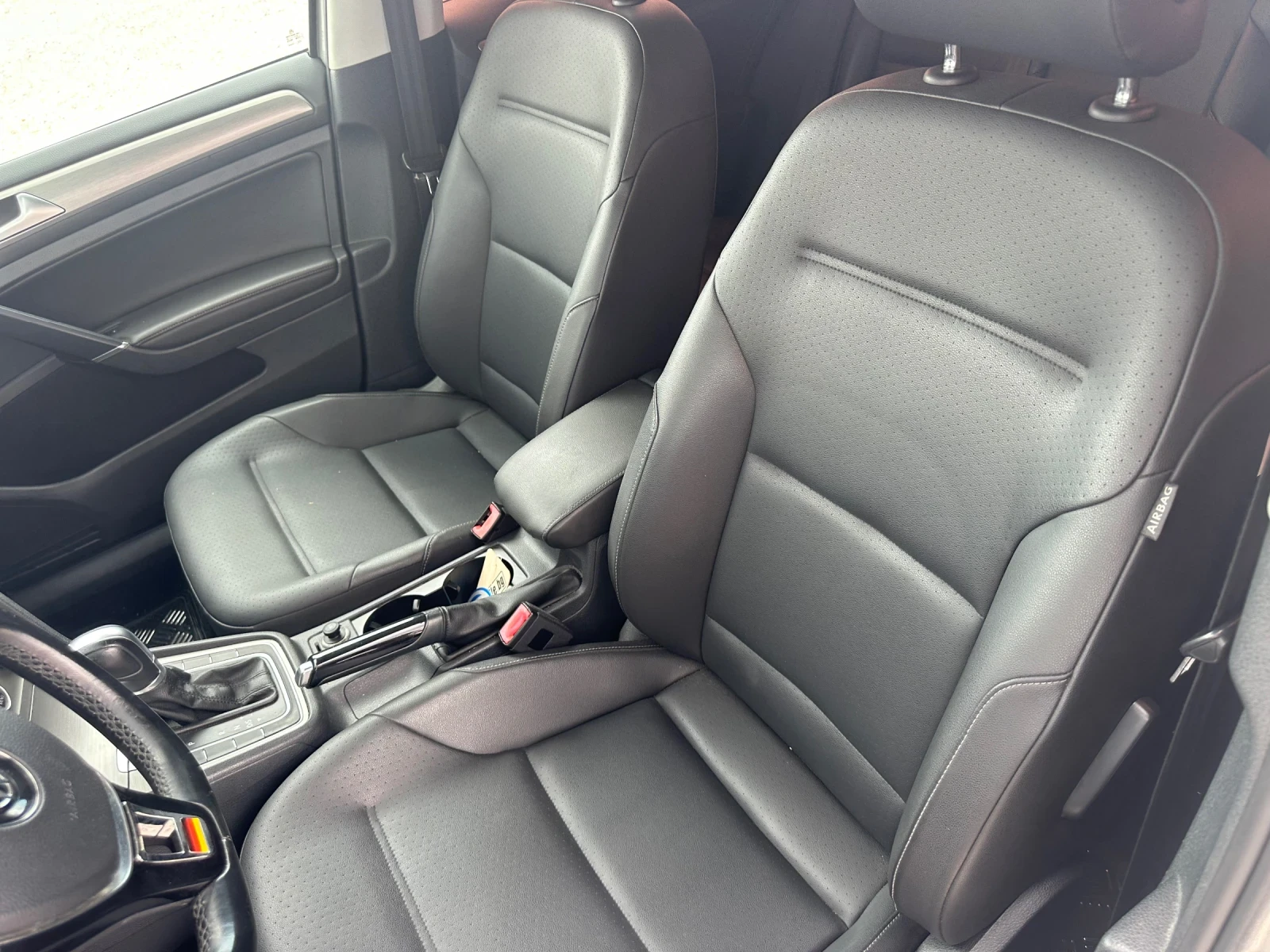 VW Golf AUTOMATIC - изображение 9